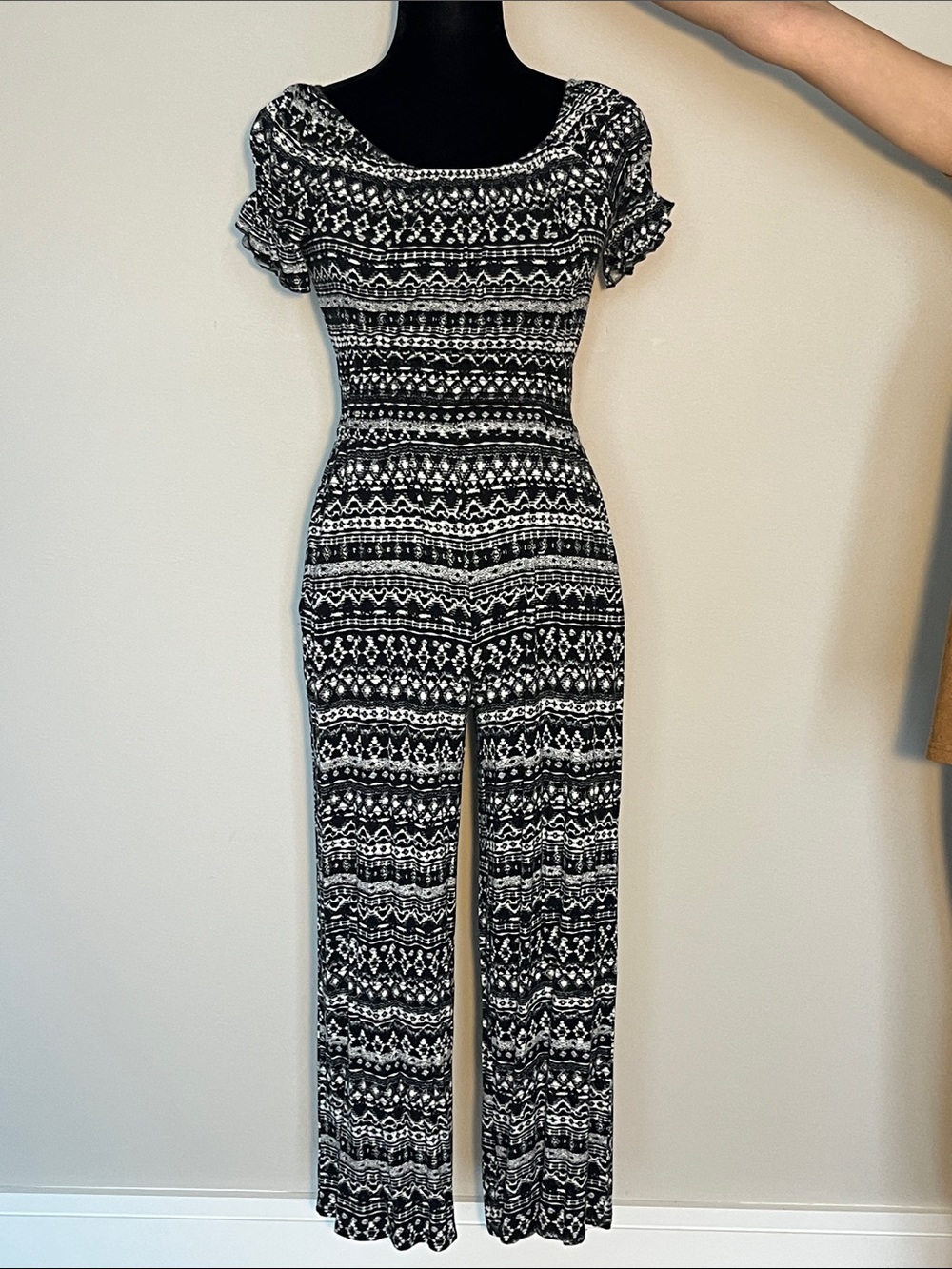 American Rag Black & White Printed Wide-Leg Jumpsuit